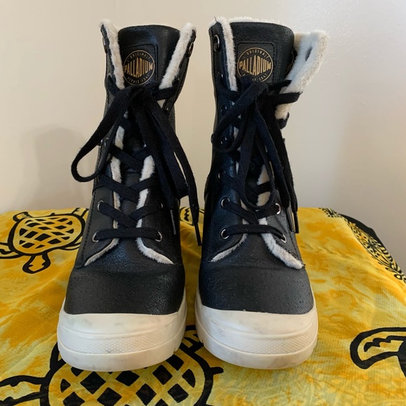 Palladium Leather Ecuador Pilot Wedge Winter Boots - Picture 5 of 13